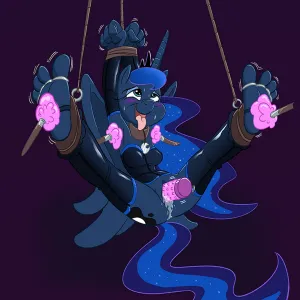 Luna, The Adorable Tickle Pet - page 5